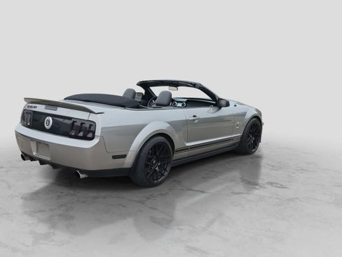 Used 2009 Ford Mustang Shelby GT500 RWD image 8