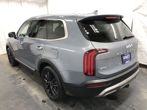 Certified 2022 Kia Telluride SX w/ SX Prestige Package AWD/4WD image 4