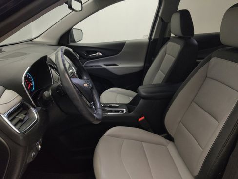 Used 2021 Chevrolet Equinox Premier FWD image 17