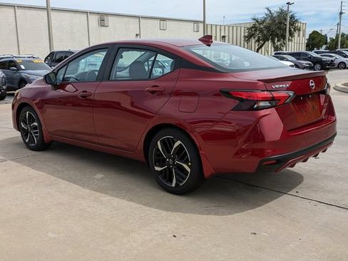 New 2025 Nissan Versa SR w/ Trunk Package FWD image 7
