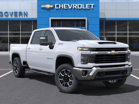 New 2025 Chevrolet Silverado 2500 LT w/ Safety Package AWD/4WD image 35