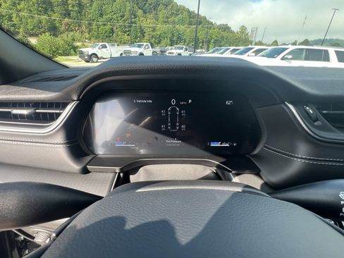 New 2025 Jeep Grand Cherokee L Altitude image 15