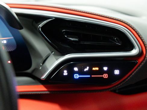 Used 2022 Ferrari 296 GTB image 41