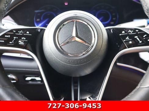 Certified 2023 Mercedes-Benz EQS 580 4MATIC SUV w/ Exclusive Trim Package image 25