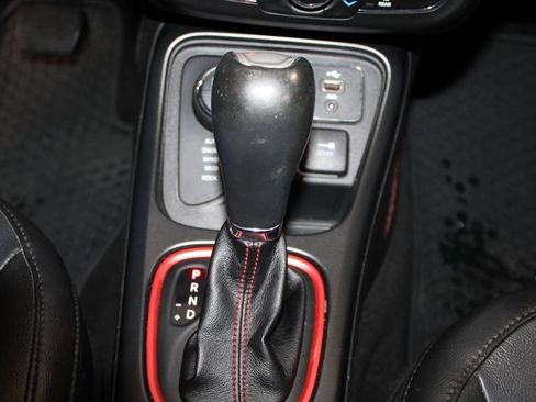 Used 2018 Jeep Compass Trailhawk w/ Leather Interior Group AWD/4WD image 42