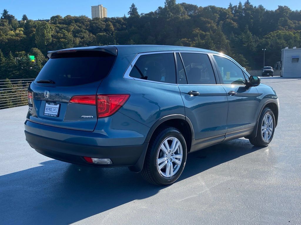 Used 2016 Honda Pilot LX image 8