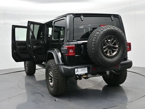 New 2024 Jeep Wrangler Unlimited Rubicon 392 image 32