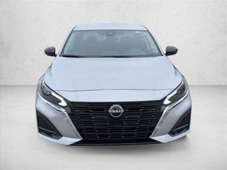 Used 2024 Nissan Altima 2.5 SV FWD video 2