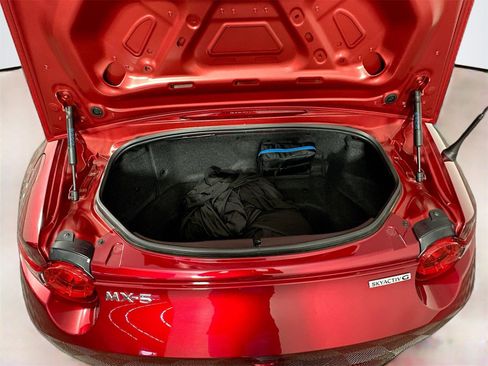 Certified 2023 MAZDA MX-5 Miata Sport w/ Appearance Package image 23