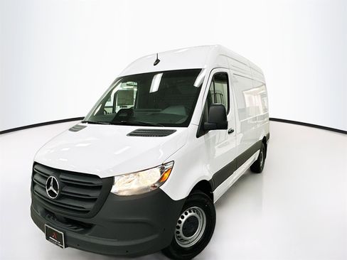 New 2025 Mercedes-Benz Sprinter 2500 image 3