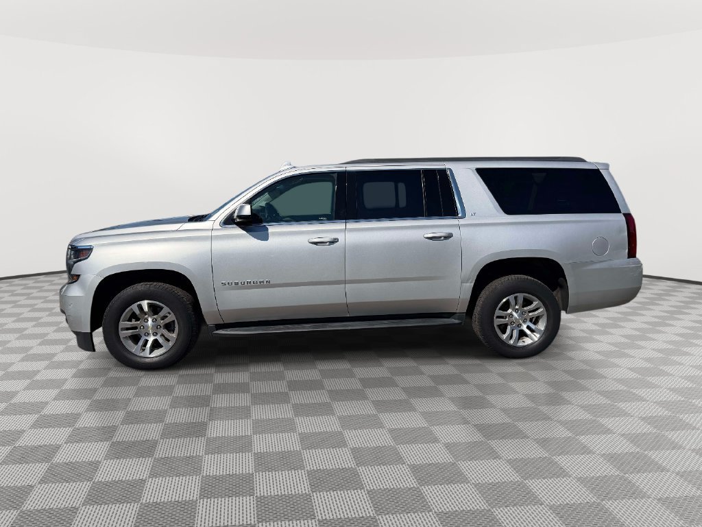 Used 2018 Chevrolet Suburban LT AWD/4WD image 6