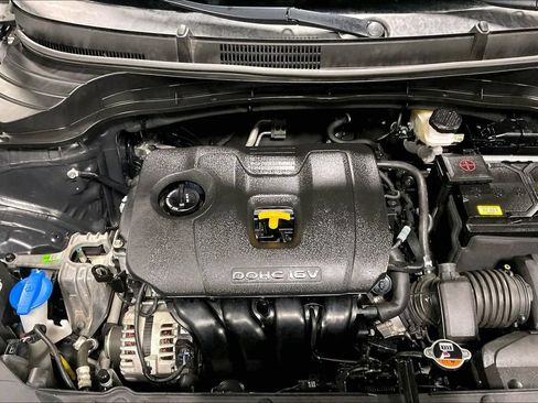 Used 2023 Kia Soul LX w/ LX Technology Package FWD image 39