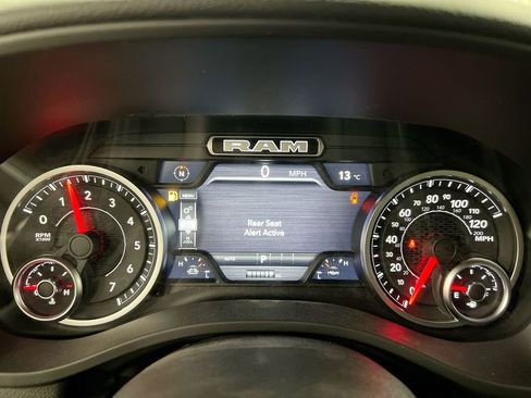 New 2026 RAM 1500 Big Horn AWD/4WD image 12