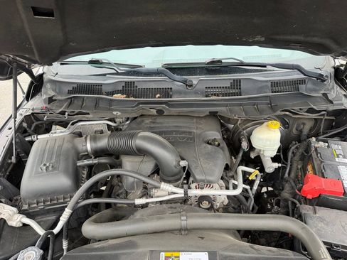 Used 2014 RAM 1500 Express AWD/4WD image 20