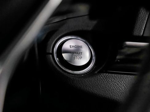 Used 2017 Mercedes-Benz E 400 4MATIC Coupe image 22