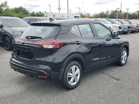 New 2025 Nissan Kicks Play S image 5
