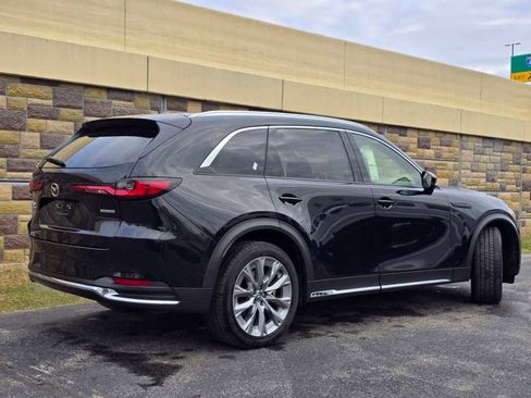 Used 2024 MAZDA CX-90 3.3 Turbo w/ Premium Package image 9