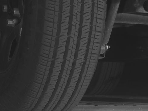 Used 2025 Jeep Wrangler Sport image 15