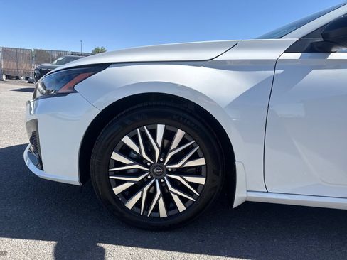 New 2026 Nissan Altima 2.5 SV FWD image 28
