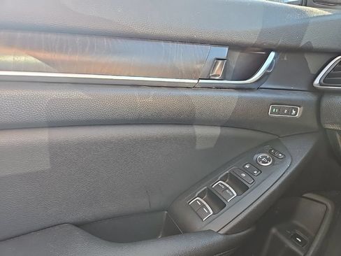 Used 2019 Honda Accord EX-L image 19