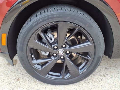 Used 2023 Buick Envision Essence w/ Sport Touring Package image 7