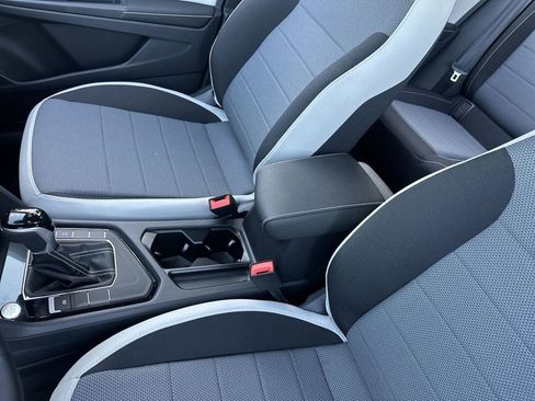 New 2025 Volkswagen Taos S image 21