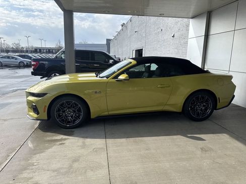 New 2025 Ford Mustang GT Premium w/ GT Performance Package image 5