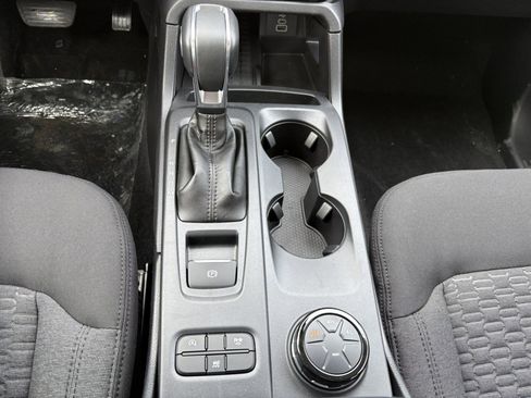 New 2025 Ford Ranger XLT w/ Equipment Group 301A High image 19