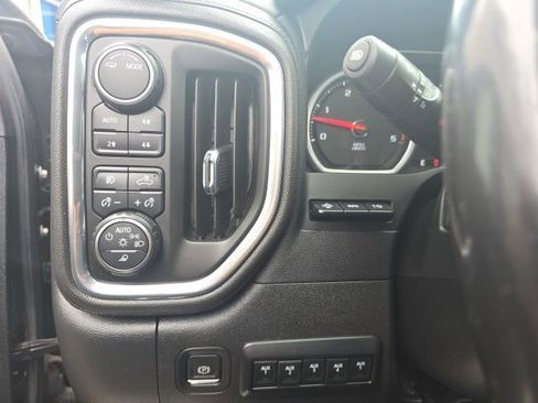 Used 2023 Chevrolet Silverado 3500 High Country w/ Z71 Off-Road Package image 19