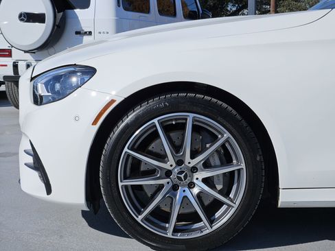 Certified 2023 Mercedes-Benz E 450 4MATIC Sedan image 11