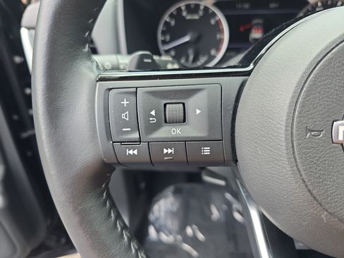 Certified 2023 Nissan Rogue SL w/ SL Premium Package FWD image 17