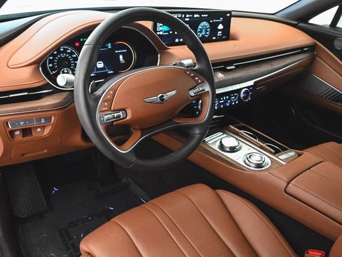 Used 2024 Genesis G80 image 14