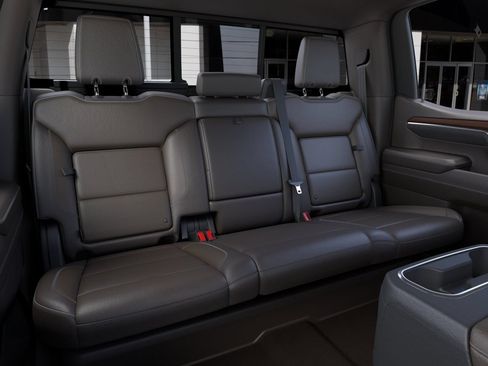 New 2026 GMC Sierra 1500 Denali AWD/4WD image 18