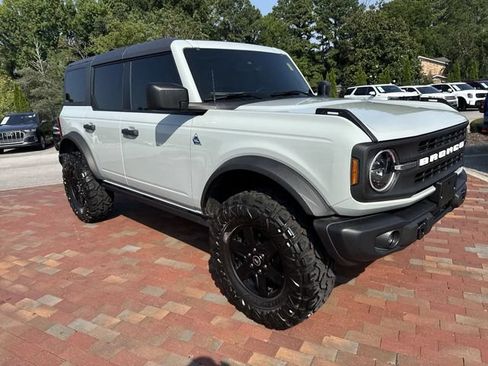 Used 2024 Ford Bronco Black Diamond AWD/4WD image 38