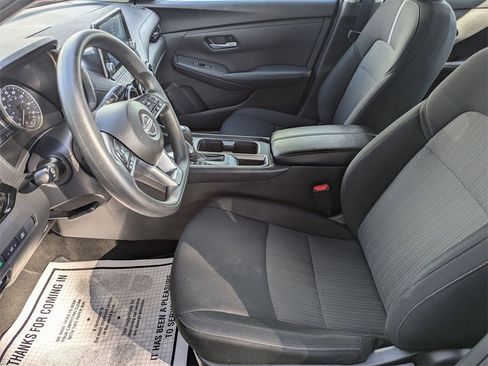 Used 2024 Nissan Sentra SV image 23