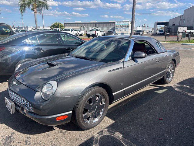 Used 2003 Ford Thunderbird RWD image 2