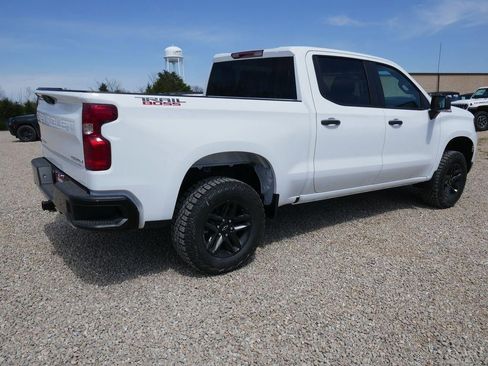 New 2026 Chevrolet Silverado 1500 Custom Trail Boss AWD/4WD image 4