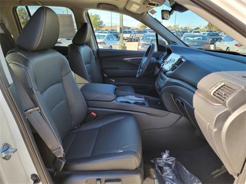 New 2026 Honda Ridgeline RTL image 17