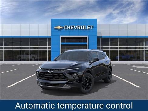 New 2026 Chevrolet Blazer LT w/ Convenience Package FWD image 9
