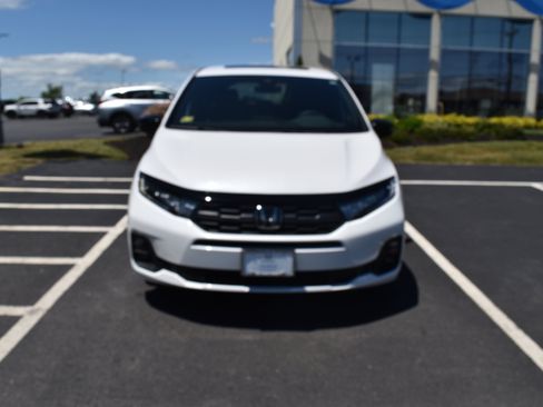Certified 2026 Honda Odyssey Sport-L image 6
