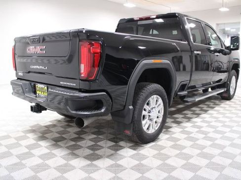 Certified 2022 GMC Sierra 3500 Denali image 11