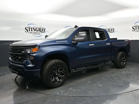 Used 2022 Chevrolet Silverado 1500 Custom AWD/4WD image 3