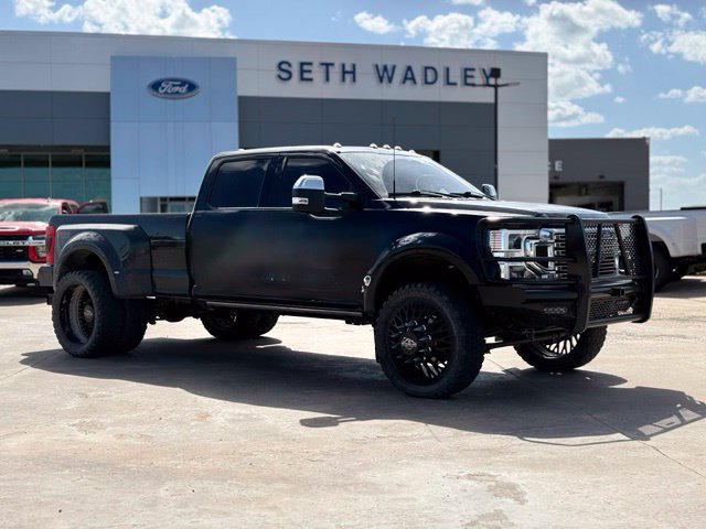 Used 2022 Ford F450 Platinum w/ FX4 Off-Road Package AWD/4WD image 1