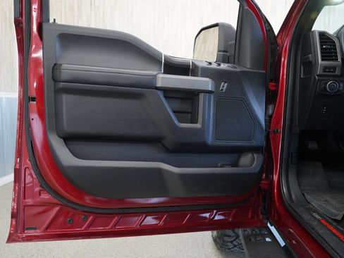 Used 2017 Ford F150 Raptor w/ Equipment Group 801A Mid image 27