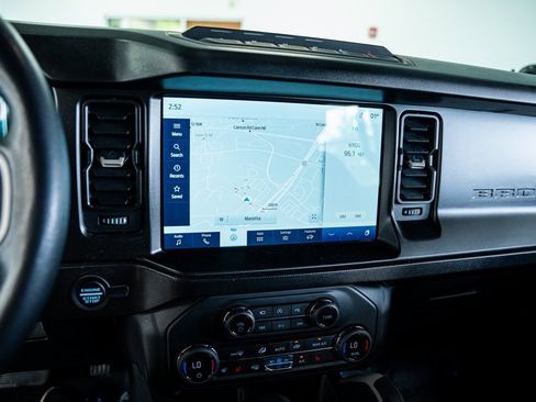 Used 2021 Ford Bronco First Edition image 41