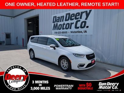 Used 2023 Chrysler Pacifica Touring-L