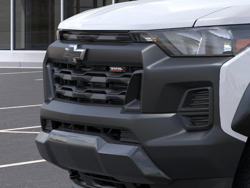 New 2026 Chevrolet Colorado Trail Boss AWD/4WD image 13