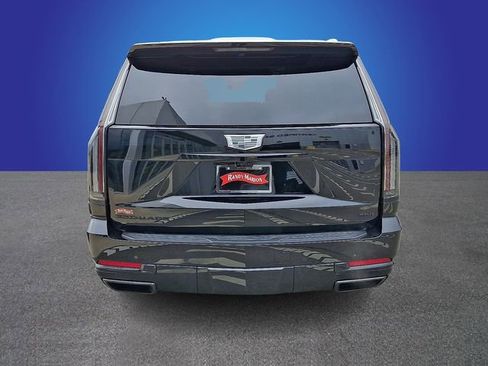 New 2026 Cadillac Escalade ESV Platinum Sport w/ LPO, ONYX Package image 6