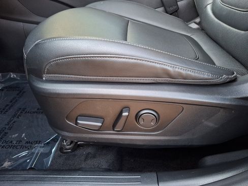 Certified 2025 Hyundai Tucson SEL AWD/4WD image 15