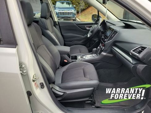 Used 2020 Subaru Forester Premium image 15